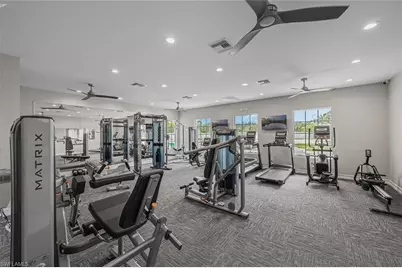 335 Tamarindo Ln, Naples, FL 34114 - Photo 35