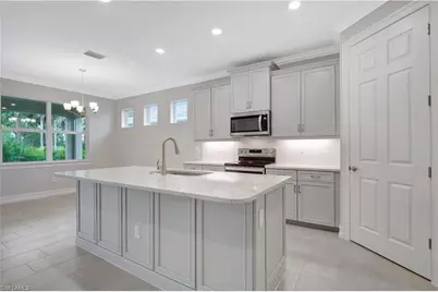 335 Tamarindo Ln, Naples, FL 34114 - Photo 5