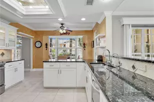 651 Wiggins Lake Dr, Naples, FL 34110 - Photo 9