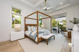 493 8th Ave S, Naples, FL 34102 - Photo 15