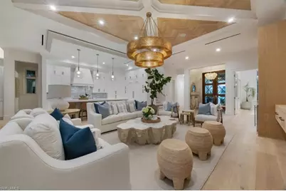 493 8th Ave S, Naples, FL 34102 - Photo 9