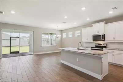 17852 Shade Tree Loop, Punta Gorda, FL 33982 - Photo 5