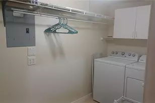 716 Landover Cir, Naples, FL 34104 - Photo 37