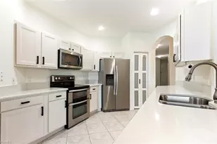 6867 Sterling Greens Dr, Naples, FL 34104 - Photo 5