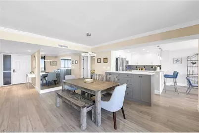 9653 Gulf Shore Dr #402, Naples, FL 34108 - Photo 11