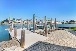 121 Jamaica Dr, Naples, FL 34113 - Photo 25