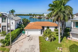 121 Jamaica Dr, Naples, FL 34113 - Photo 27