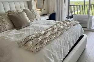 6825 Grenadier Blvd, Naples, FL 34108 - Photo 15