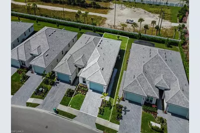 8937 Oceana Way, Naples, FL 34114 - Photo 11