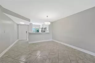 1211 Rosemary Ct, Naples, FL 34103 - Photo 7