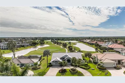 16953 Timberlakes Dr, Fort Myers, FL 33908 - Photo 27