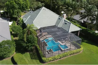 396 Edgemere Way E, Naples, FL 34105 - Photo 3