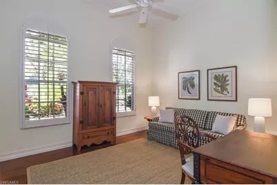 396 Edgemere Way E, Naples, FL 34105 - Photo 21