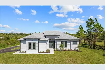 2557 8th Ave SE, Naples, FL 34117 - Photo 1