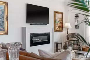 1135 3rd Ave S, Naples, FL 34102 - Photo 7