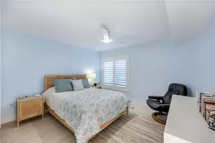 305 Park Shore Dr, Naples, FL 34103 - Photo 17