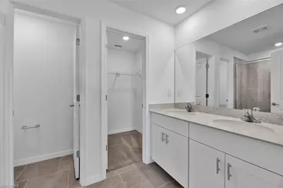 14236 Oviedo Pl, Fort Myers, FL 33905 - Photo 13