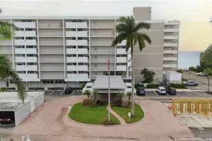 3443 Gulf Shore Blvd N, Naples, FL 34103 - Photo 3