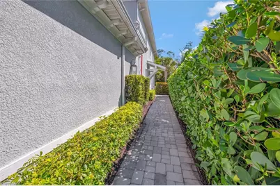 2542 Seychelles Dr #704, Naples, FL 34112 - Photo 27