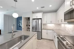 2542 Seychelles Dr, Naples, FL 34112 - Photo 11