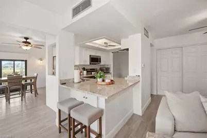 5665 Trailwinds Dr #616, Fort Myers, FL 33907 - Photo 9