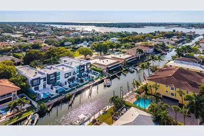 1559 Chesapeake Ave, Naples, FL 34102 - Photo 3