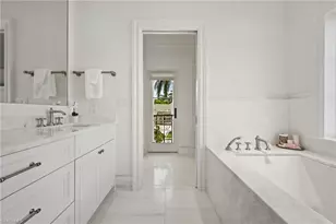 333 Sedgwick Ct, Naples, FL 34108 - Photo 49