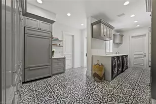 333 Sedgwick Ct, Naples, FL 34108 - Photo 31