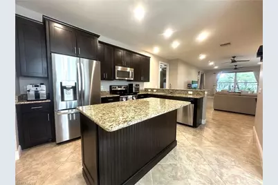 13462 Kent St, Naples, FL 34109 - Photo 7