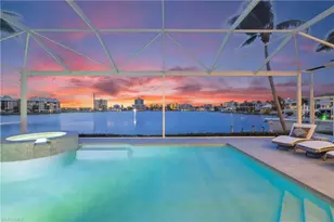 414 Palm Ct, Naples, FL 34108 - Photo 5