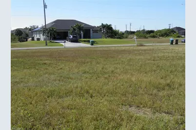 1627 NE 23rd Ter, Cape Coral, FL 33909 - Photo 5