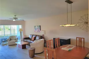 1001 Eastham Way, Naples, FL 34104 - Photo 7