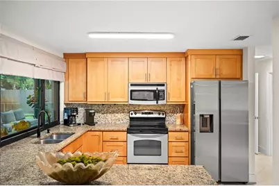 472 Palm River Blvd, Naples, FL 34110 - Photo 7