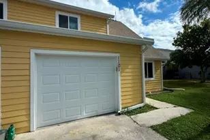 1101 Country Club Blvd, Cape Coral, FL 33990 - Photo 3