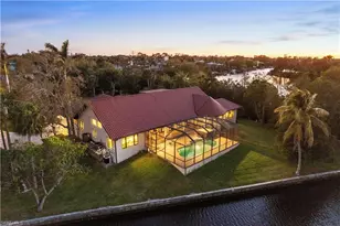 27557 Shore Dr, Bonita Springs, FL 34134 - Photo 45