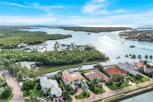 1450 Gulfstar Dr S, Naples, FL 34112 - Photo 45