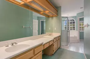 8410 Abbington Cir, Naples, FL 34108 - Photo 7