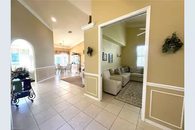 2109 Morning Sun Ln, Naples, FL 34119 - Photo 3