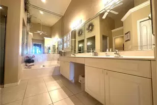 2109 Morning Sun Ln, Naples, FL 34119 - Photo 23