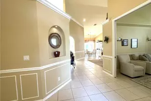 2109 Morning Sun Ln, Naples, FL 34119 - Photo 9