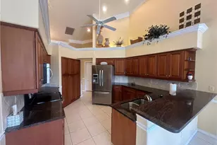 2109 Morning Sun Ln, Naples, FL 34119 - Photo 15