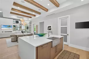 405 7th Ave N, Naples, FL 34102 - Photo 11