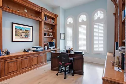 1755 Venezia Ct, Naples, FL 34105 - Photo 11