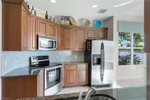 9213 Quartz Ln, Naples, FL 34120 - Photo 11