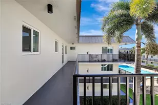 766 Central Ave, Naples, FL 34102 - Photo 7