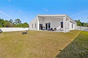 840 Carpenter St E, Lehigh Acres, FL 33974 - Photo 27