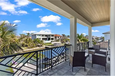 103 Bayview Ave, Naples, FL 34108 - Photo 11