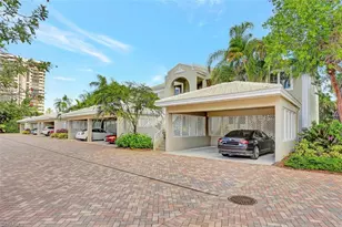 5899 Chanteclair Dr, Naples, FL 34108 - Photo 19