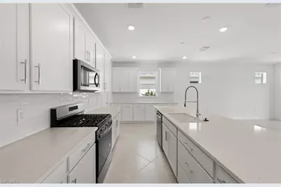 17290 Willow Tree Ln, North Fort Myers, FL 33917 - Photo 7