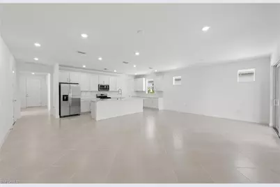 17290 Willow Tree Ln, North Fort Myers, FL 33917 - Photo 11